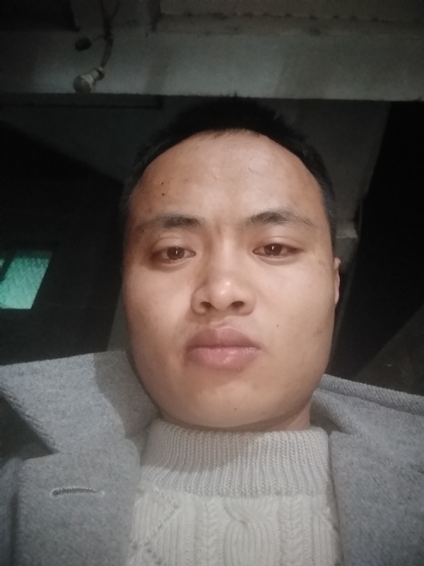 小磊的第一张照片--临沧蓝颜知己交友网